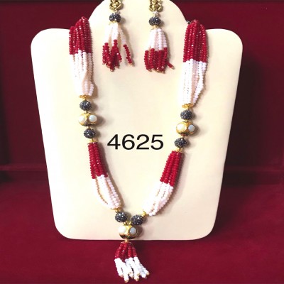 Beautiful Necklace with Ruby and Pearls Beads in Western Design