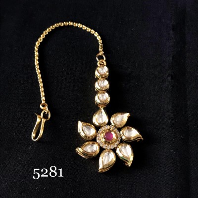 Kundan Maang Teeka For Wedding Wear