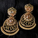 INDIAN TRADITIONAL WEDDING  EARRING WITH CHAMPAGNE COLOR STONE AND PEARLS