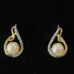 Pearl And AD Pendant Set