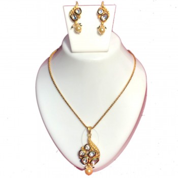 Indian Jewelry Kundan pendent set For Wedding and Party wear