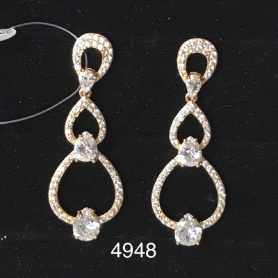 Western Design Ad Earring