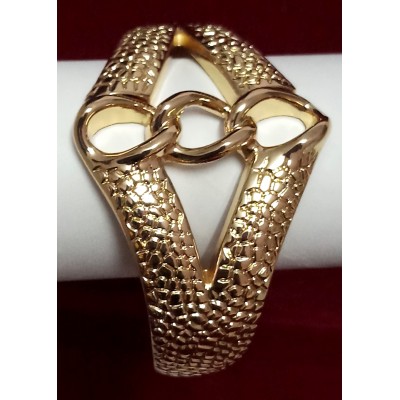 Exclusive Fashion Designer Bracelet with Golden Polish